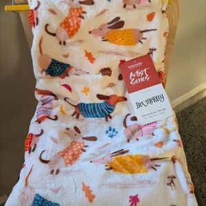Berkshire Bex Morley "Artist Series" Daschund Throw Blanket...With Bag